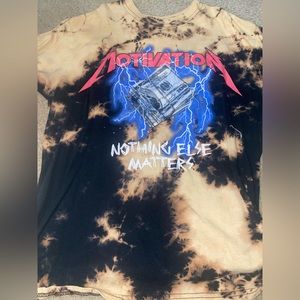 Motivation bleached graphic tee